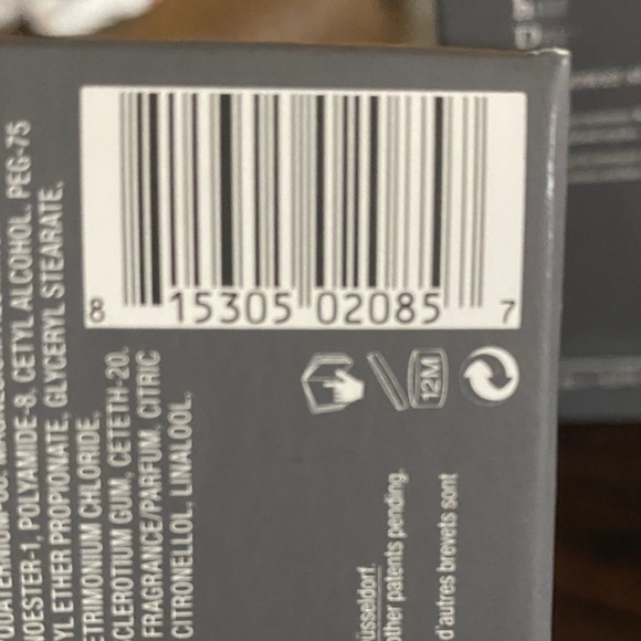 Living Proof Perfect Hair Day Styler - Picture 3 of 3